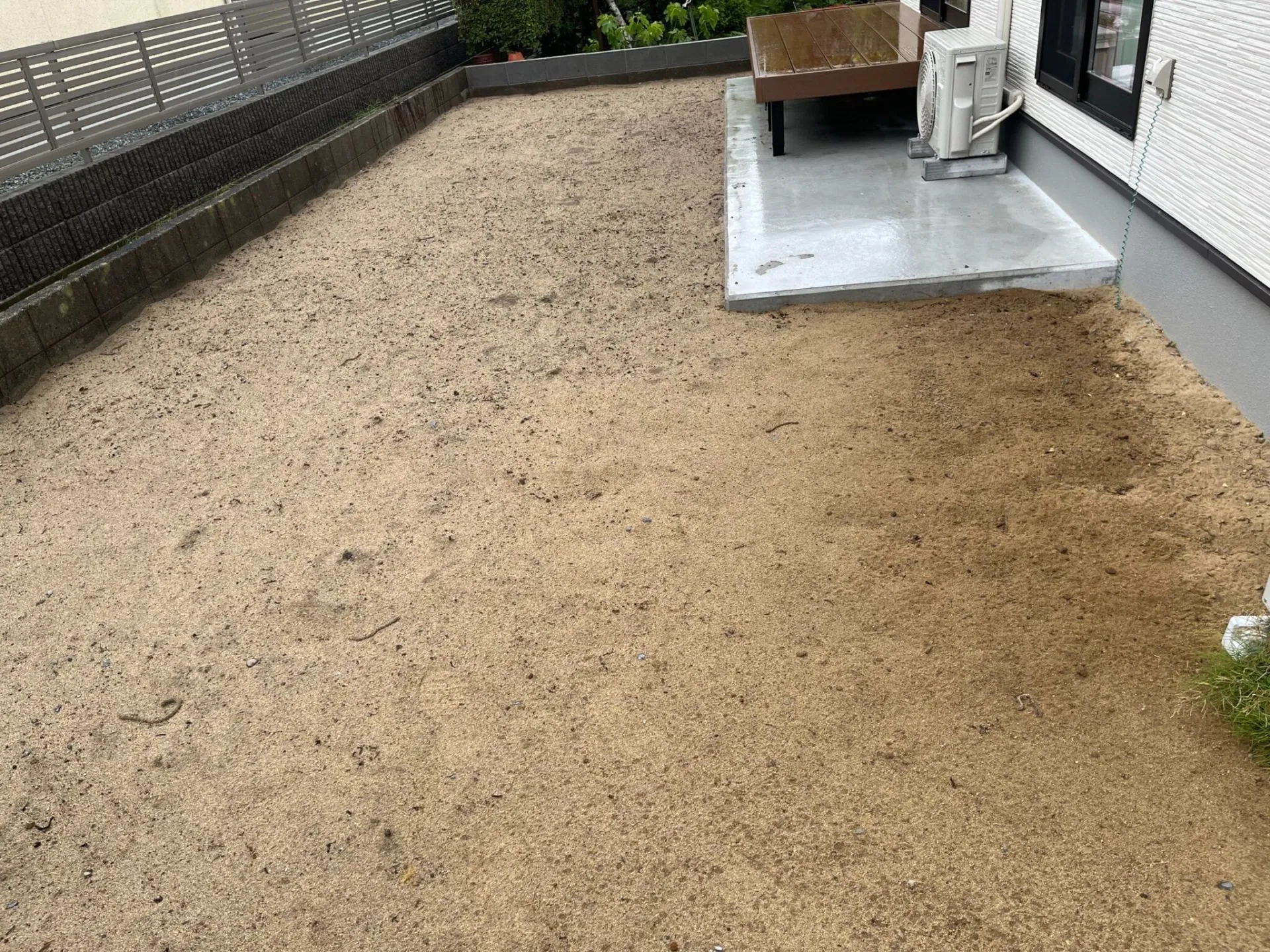 【仙台市】人工芝施工で雑草のない快適なお庭へ。<br>施工事例をご紹介。